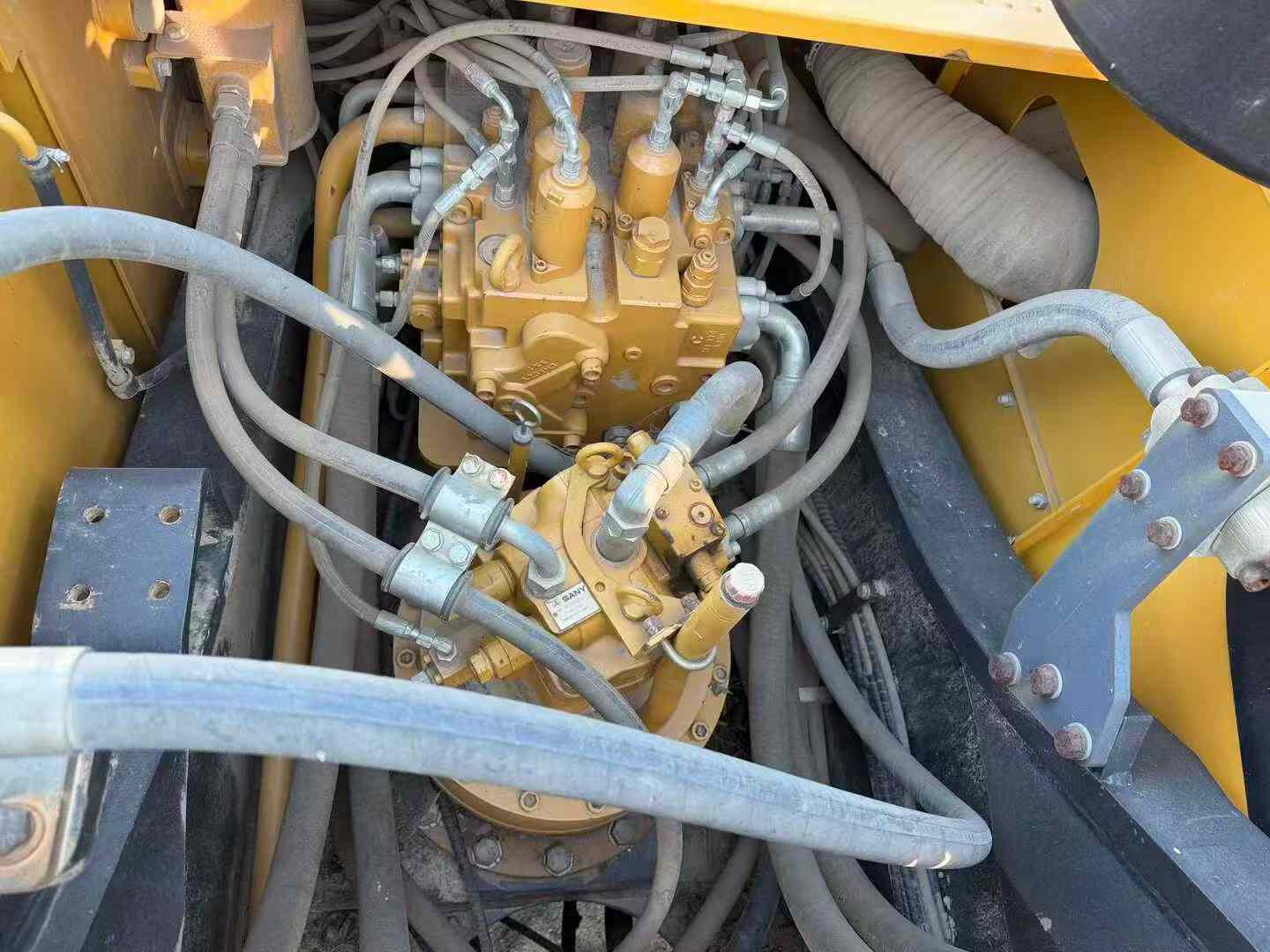 Used Sany SY365H Excavator 2018 Model / 3