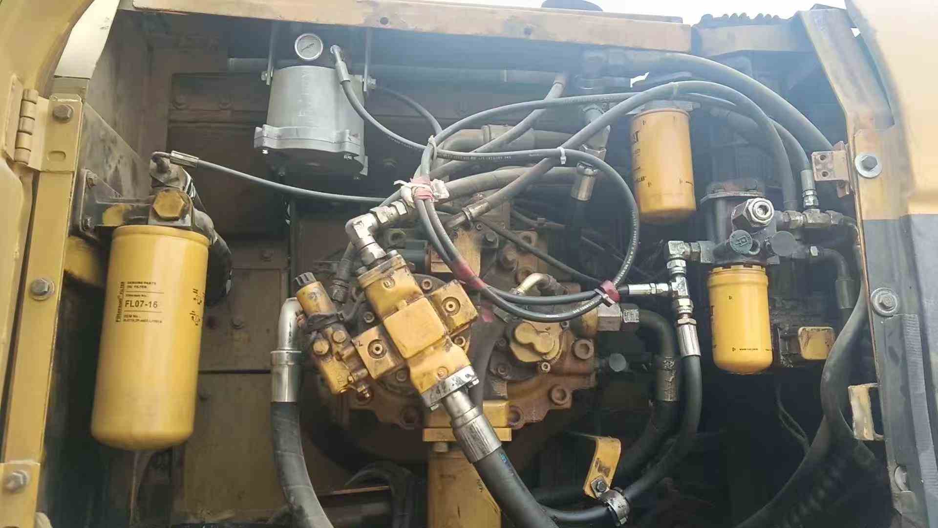 Used Caterpillar 336FLH Excavator 2011 Model / 4