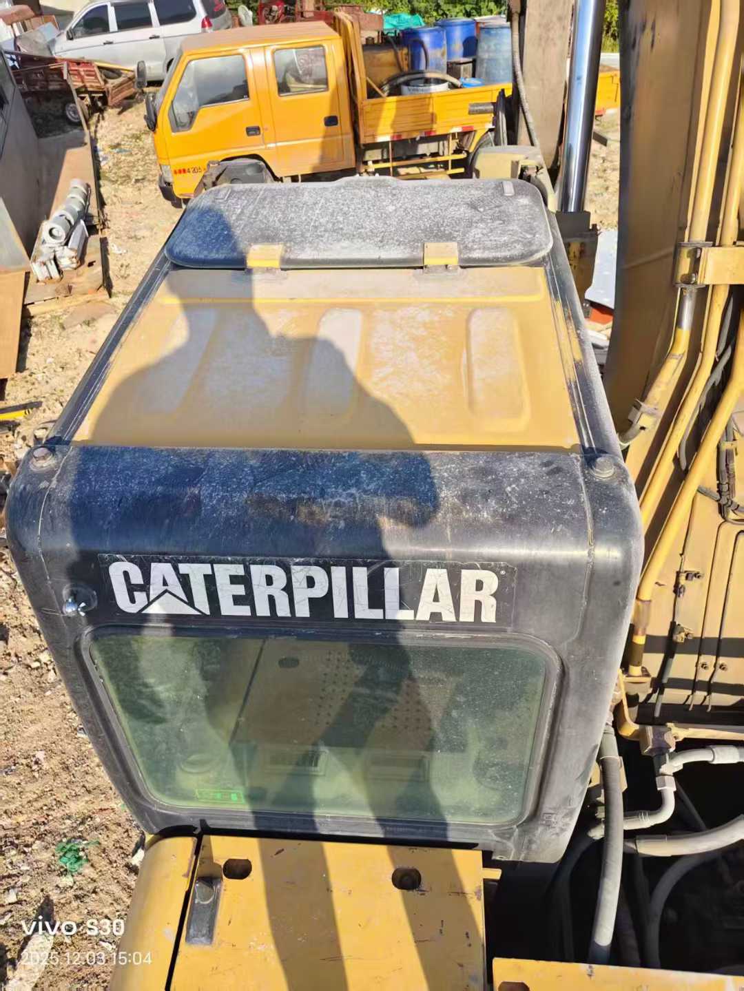 Used Caterpillar 320D Excavator 2016 Model / 8