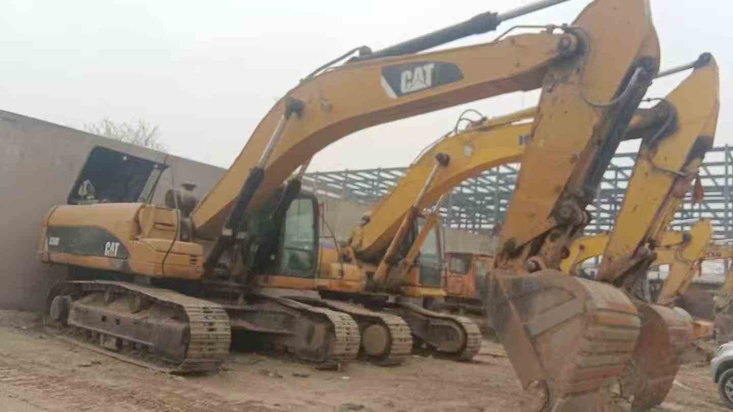Used Caterpillar 336FLH Excavator 2011 Model / 8