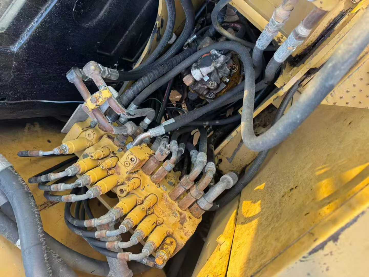 Used Caterpillar 307V2 Excavator 2016 Model / 4