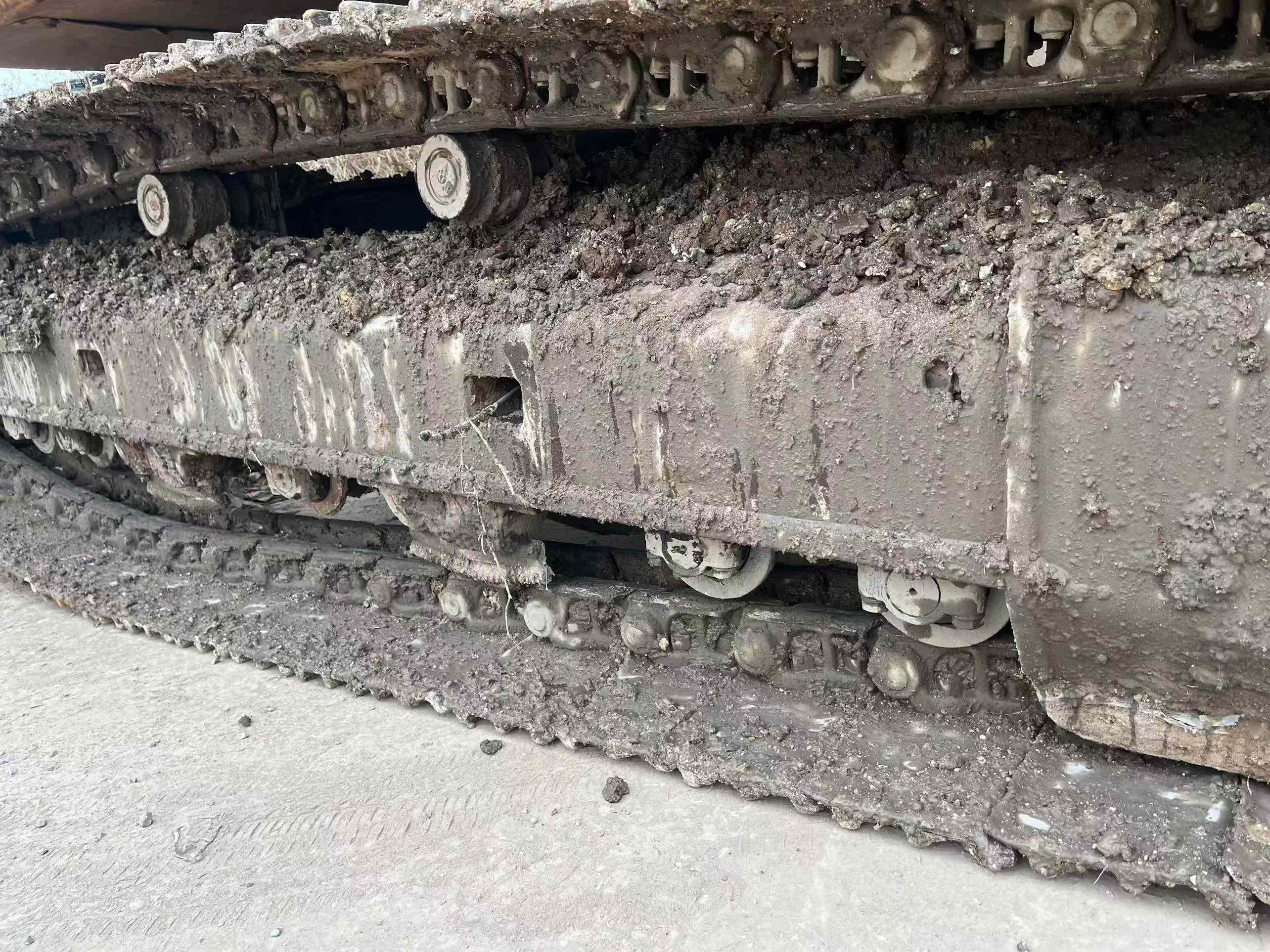 Buy Caterpillar 320D Used Excavator / 5 Used Caterpillar 320D Excavator 2014 Model / 5