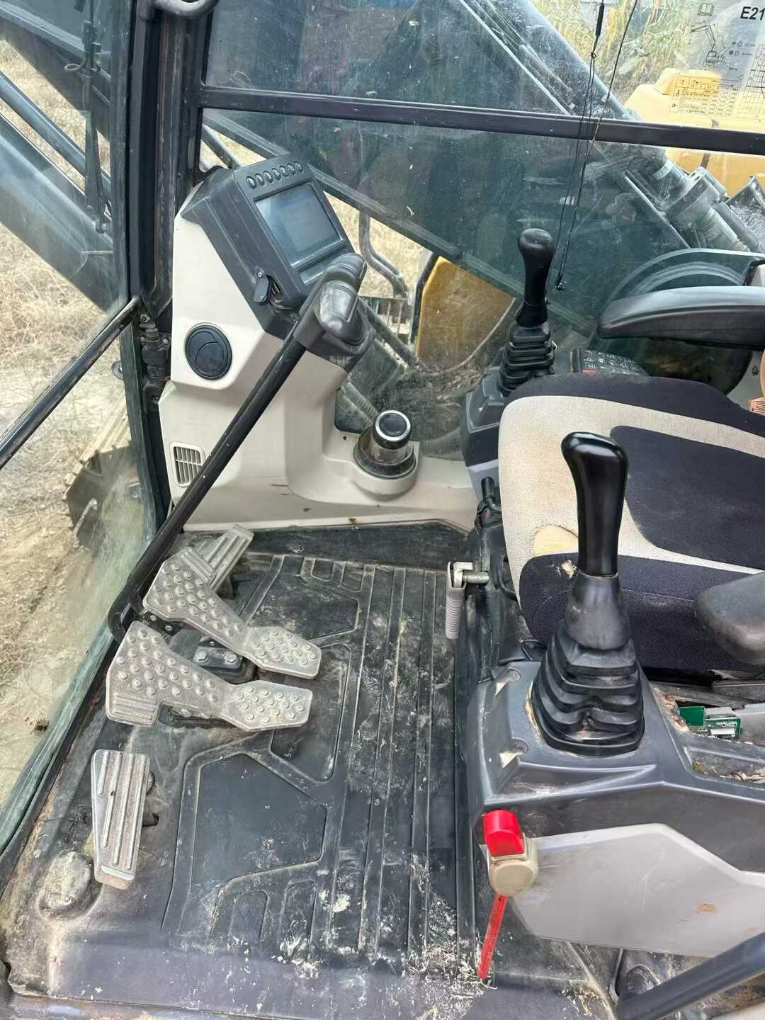 Used JohnDeere E210 Excavator 2017 Model / 3