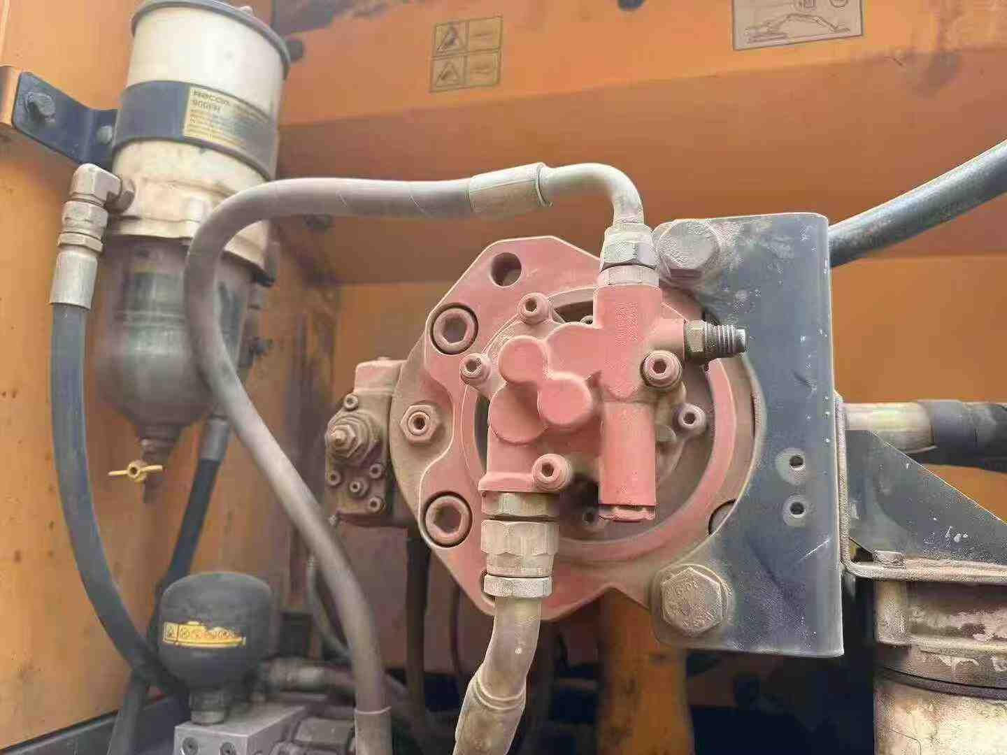 Used Hyundai R215VS Excavator 2019 Model / 5