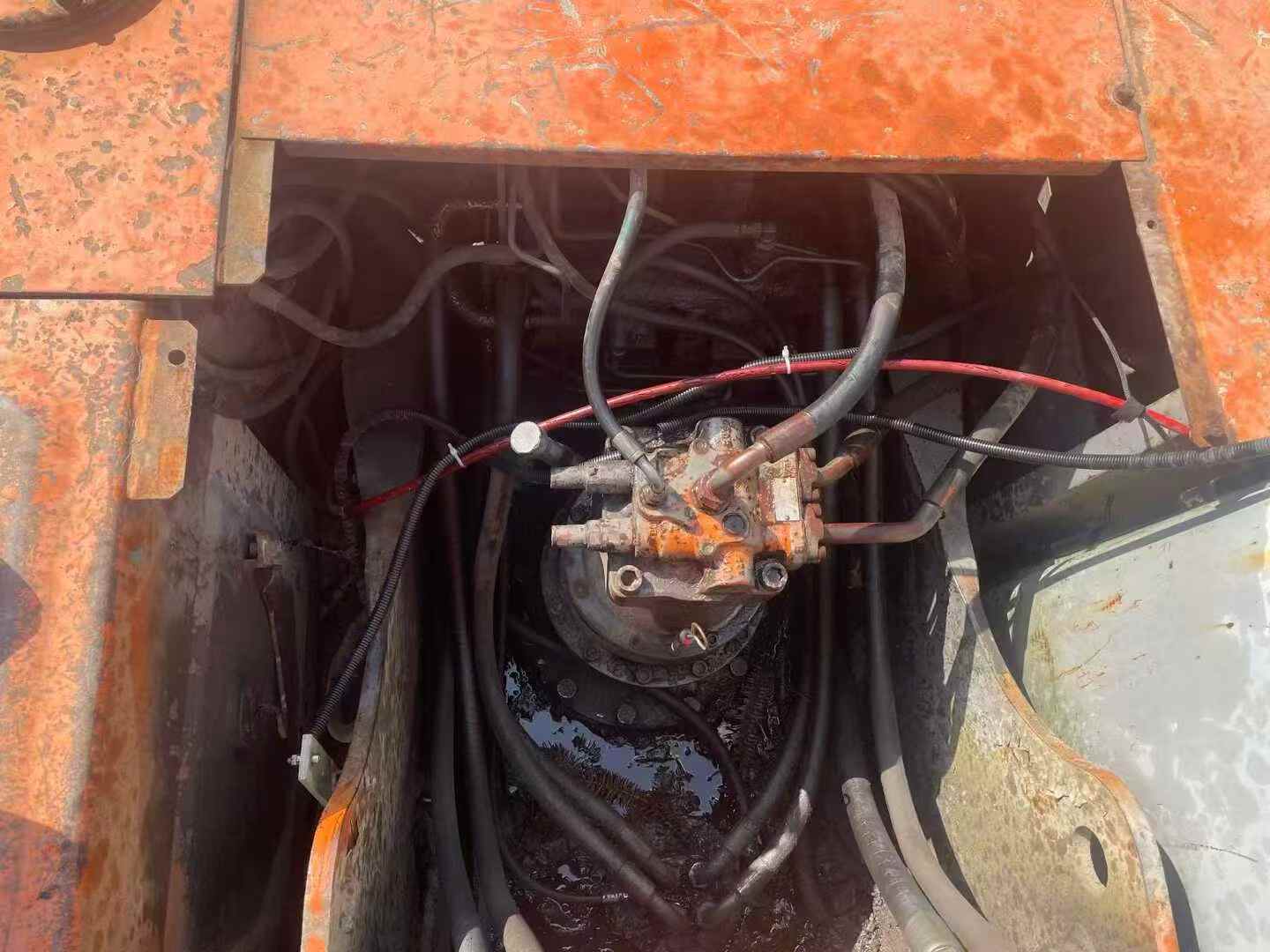 Used Hitachi ZAXIS200 Excavator 2016 Model / 6