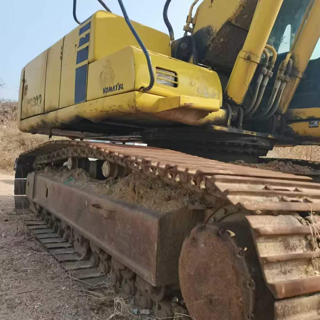 Buy Komatsu PC220-6 Used Excavator / 4 Used Komatsu PC220-6 Excavator 2016 Model / 4