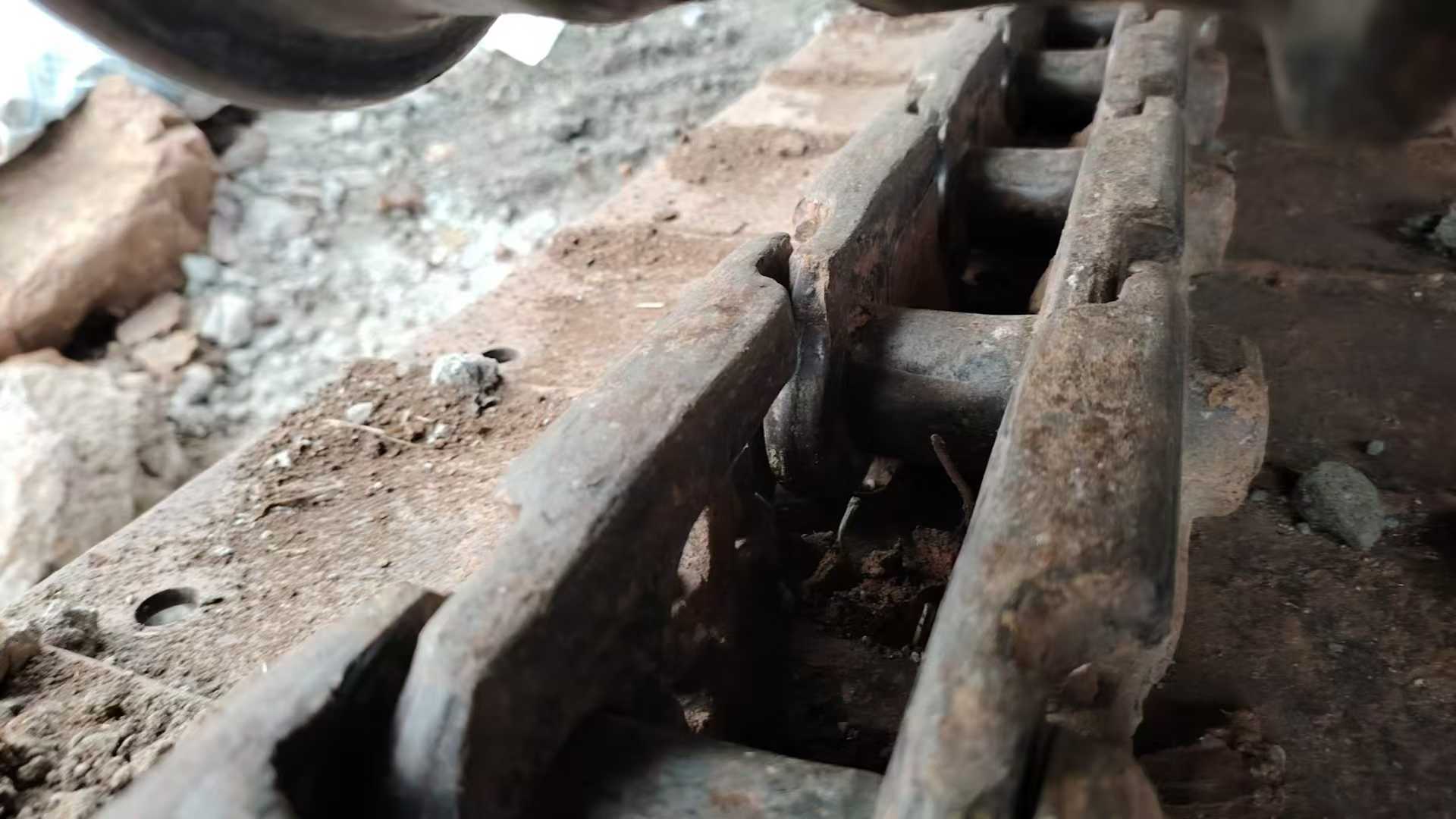 Used Sany SY135 Excavator 2017 Model / 3