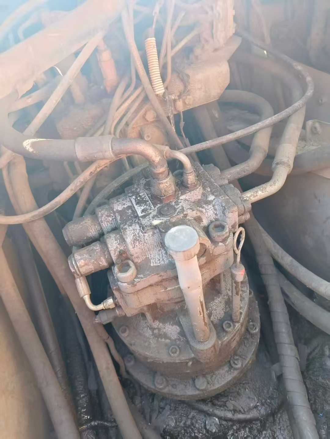 Used Hitachi ZAXIS200 Excavator 2016 Model / 7