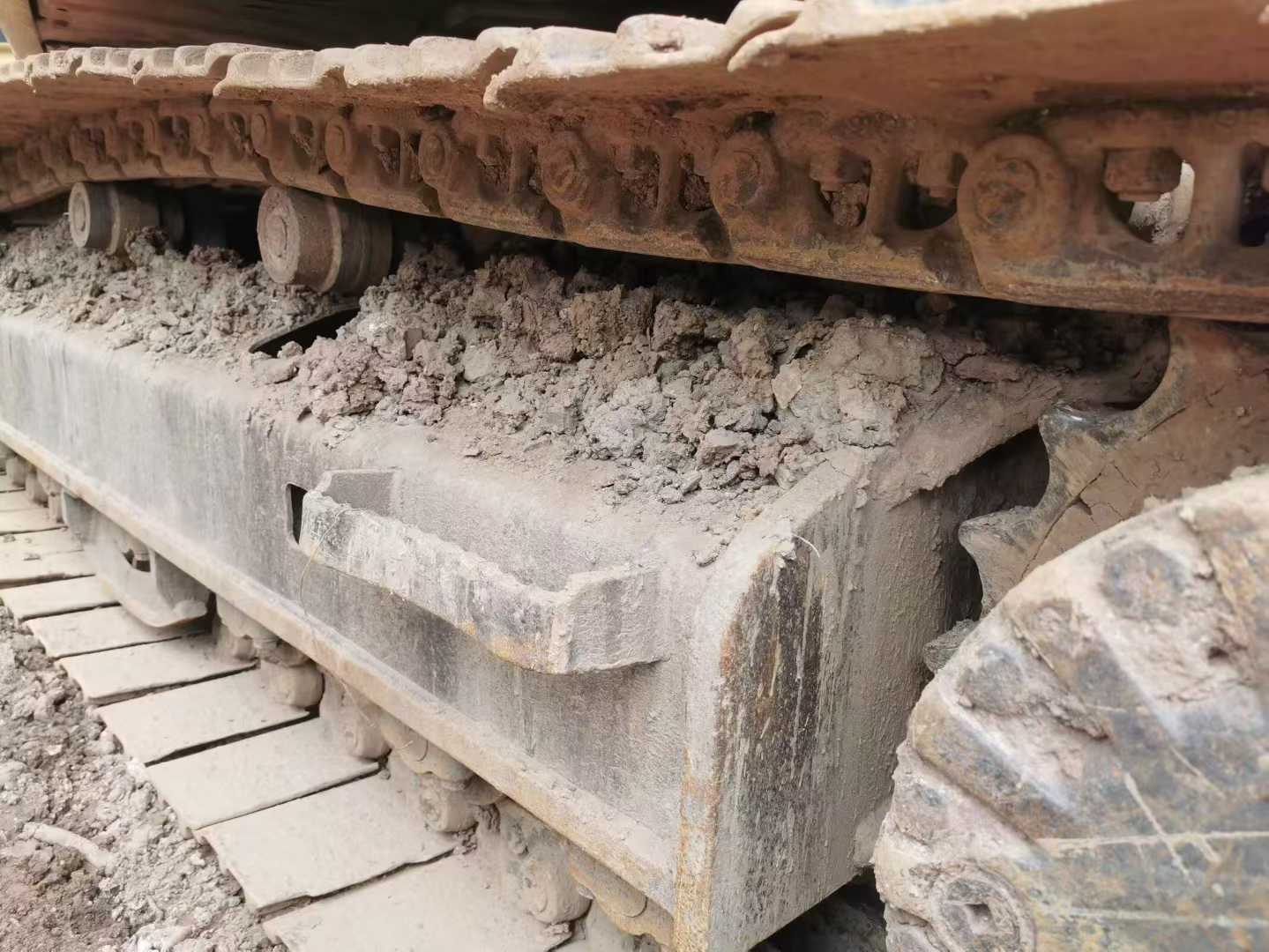 Used Caterpillar 320CU Excavator 2016 Model / 3