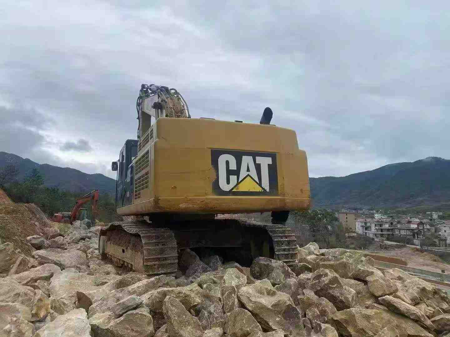 Used Caterpillar CT195 Excavator 2018 Model / 6