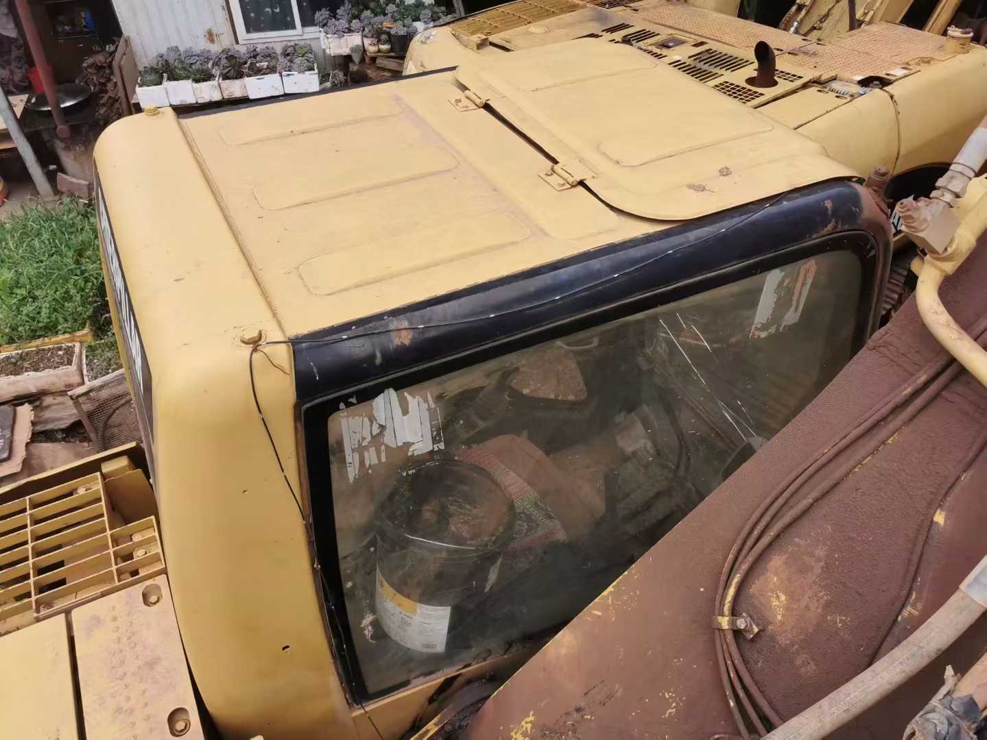 Used Caterpillar 320CU Excavator 2016 Model / 4