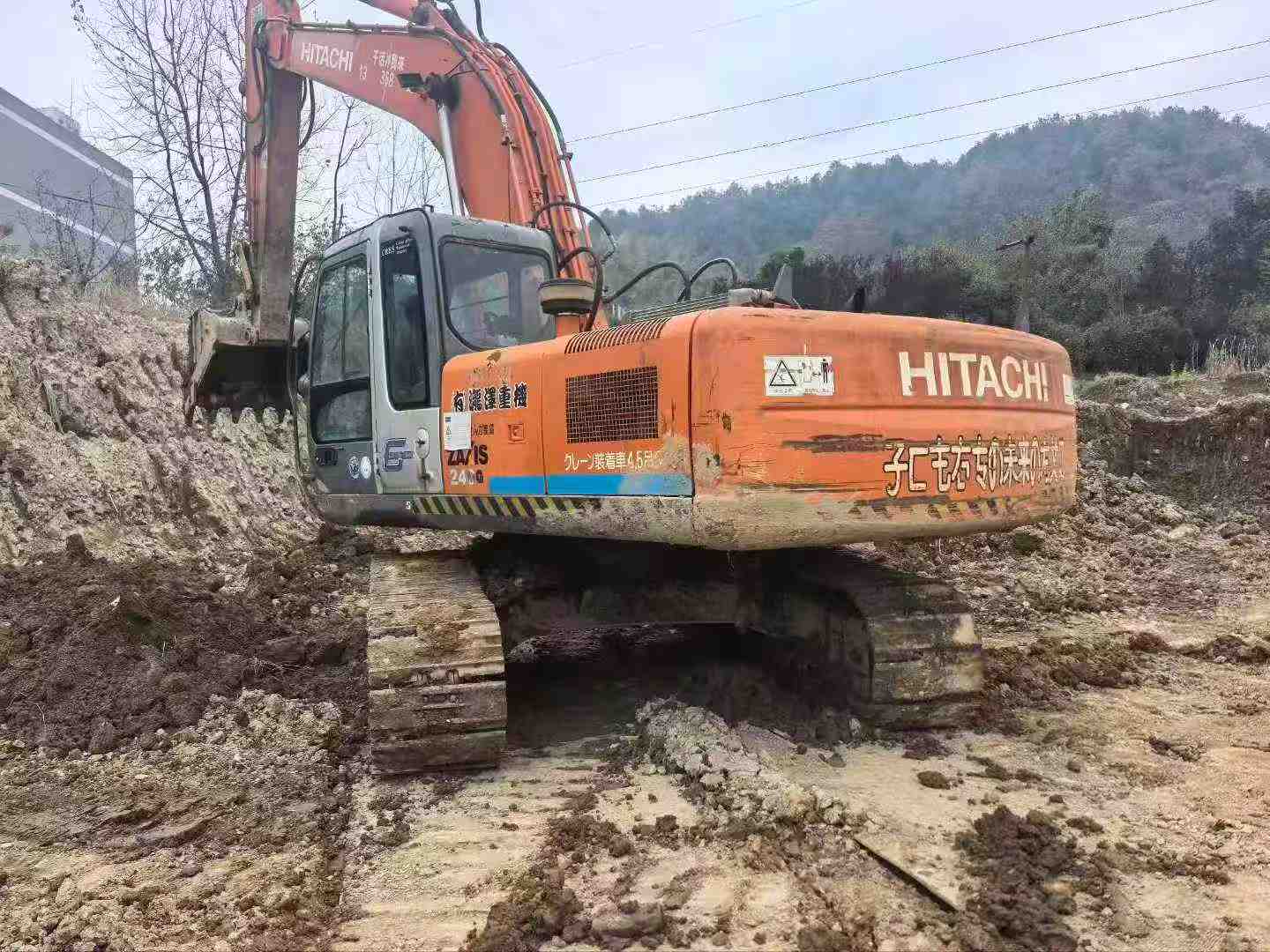 Used Hitachi ZX230-6 Excavator 2016 Model / 5