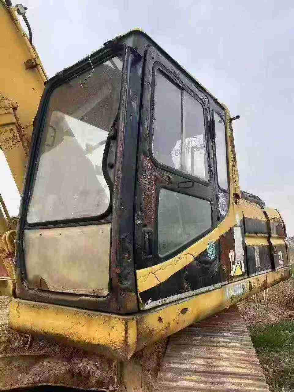 Used Caterpillar 320B Excavator 2016 Model / 8
