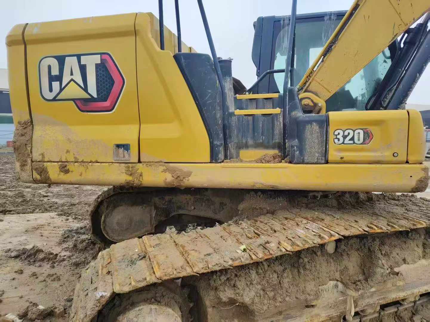 Buy Caterpillar CT60 Used Excavator / 2 Used Caterpillar CT60 Excavator 2020 Model / 2