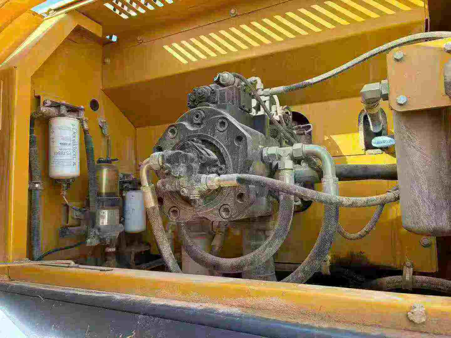 Used XCMG XE40 Excavator 2020 Model / 7