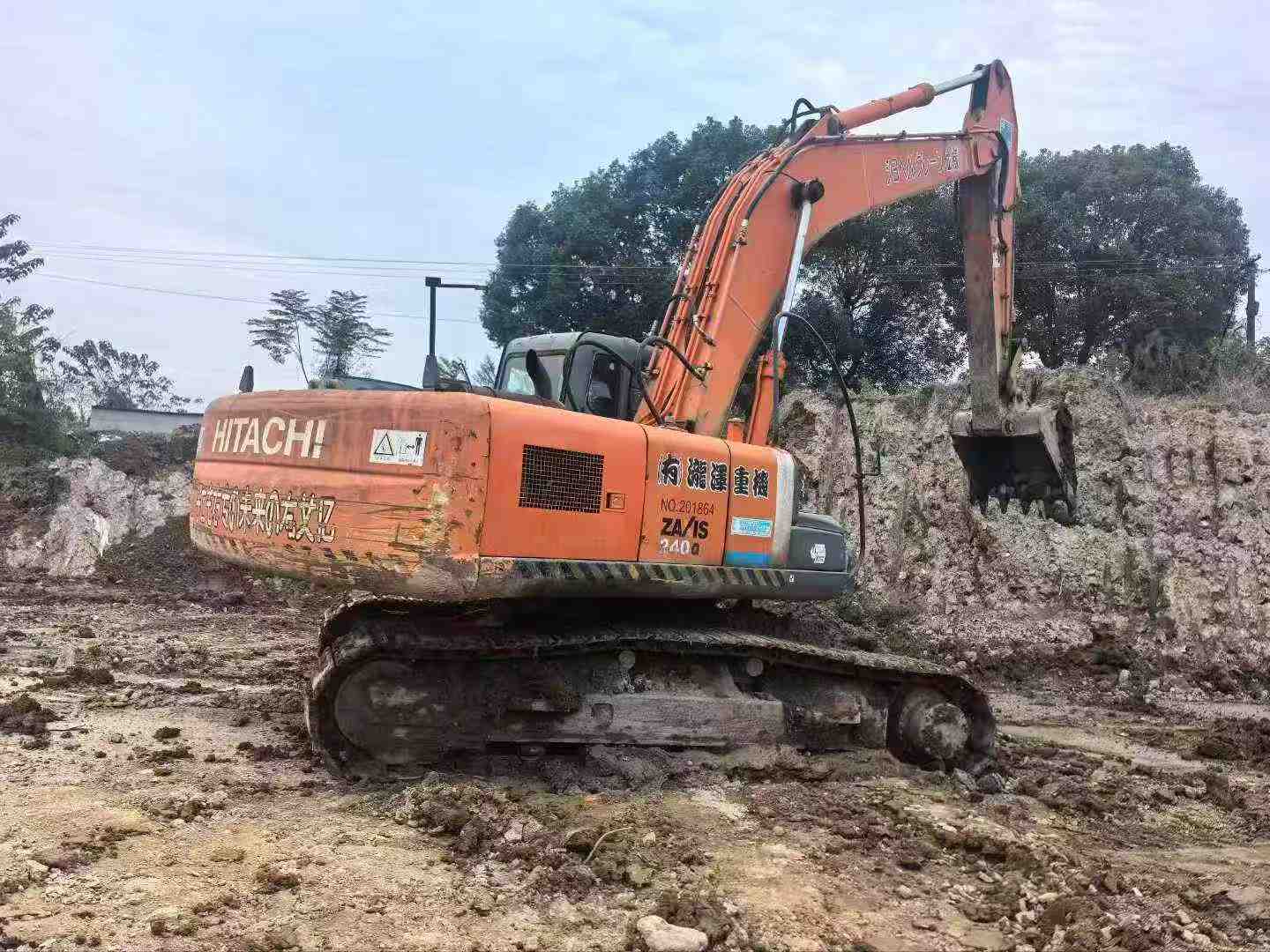 Used Hitachi ZX230-6 Excavator 2016 Model / 7
