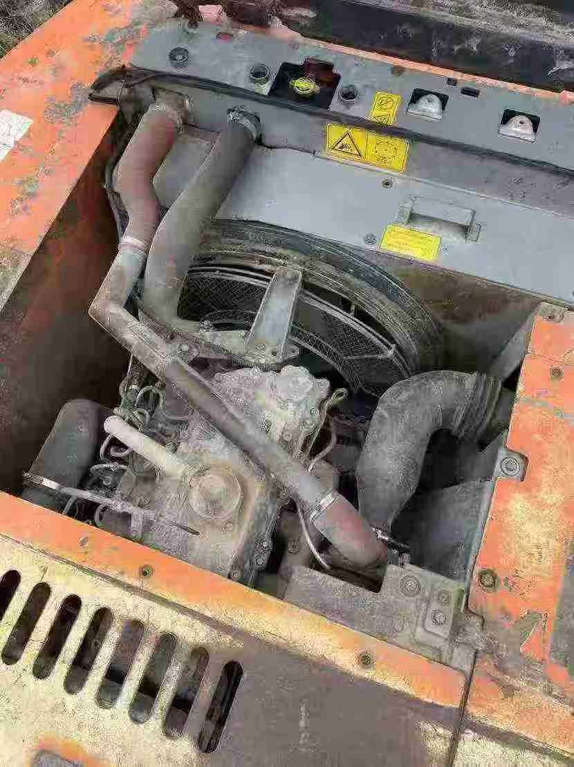 Used Hitachi ZAXIS200 Excavator 2016 Model / 9