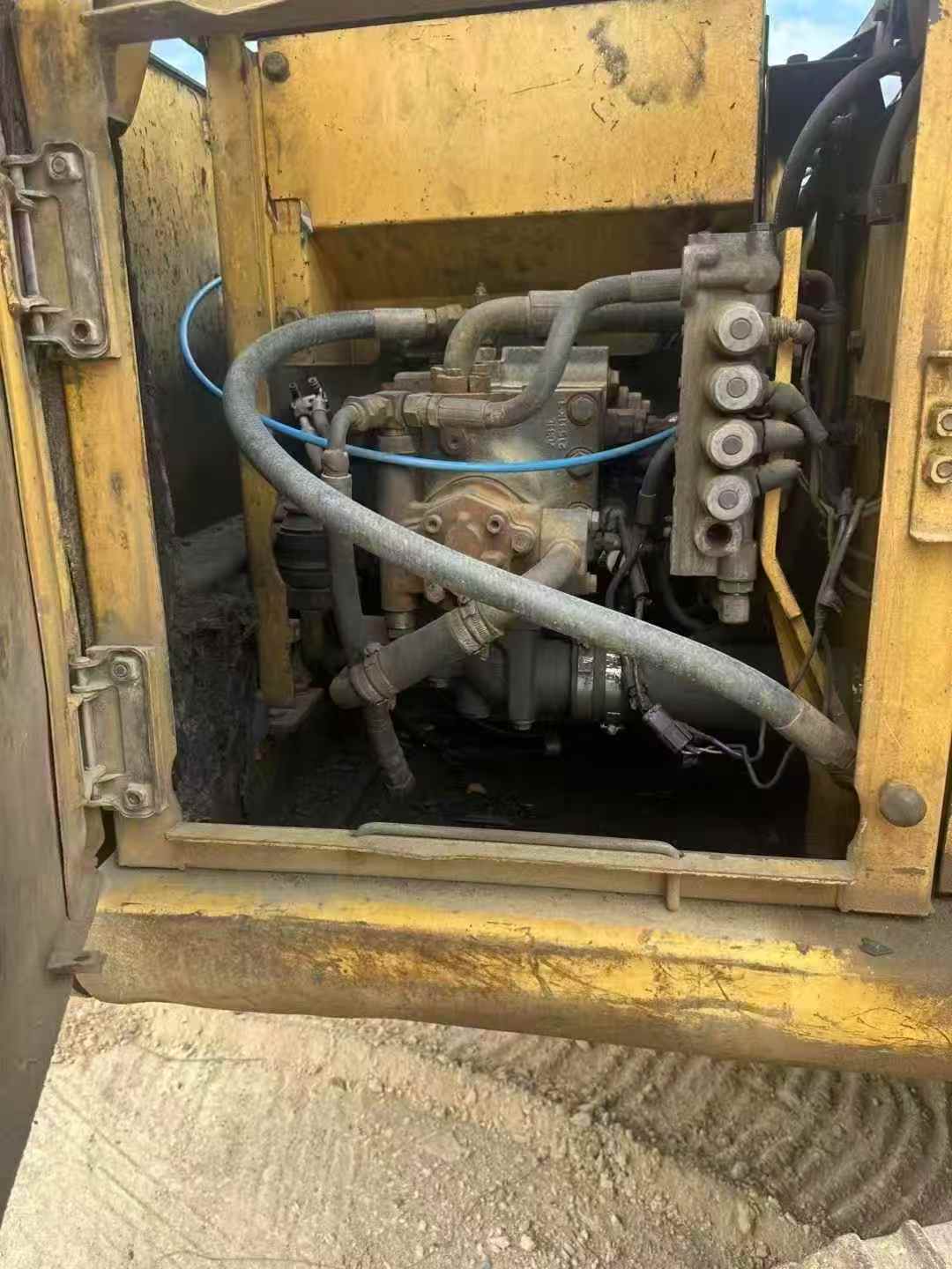 Used Komatsu PC120 Excavator 2016 Model / 5