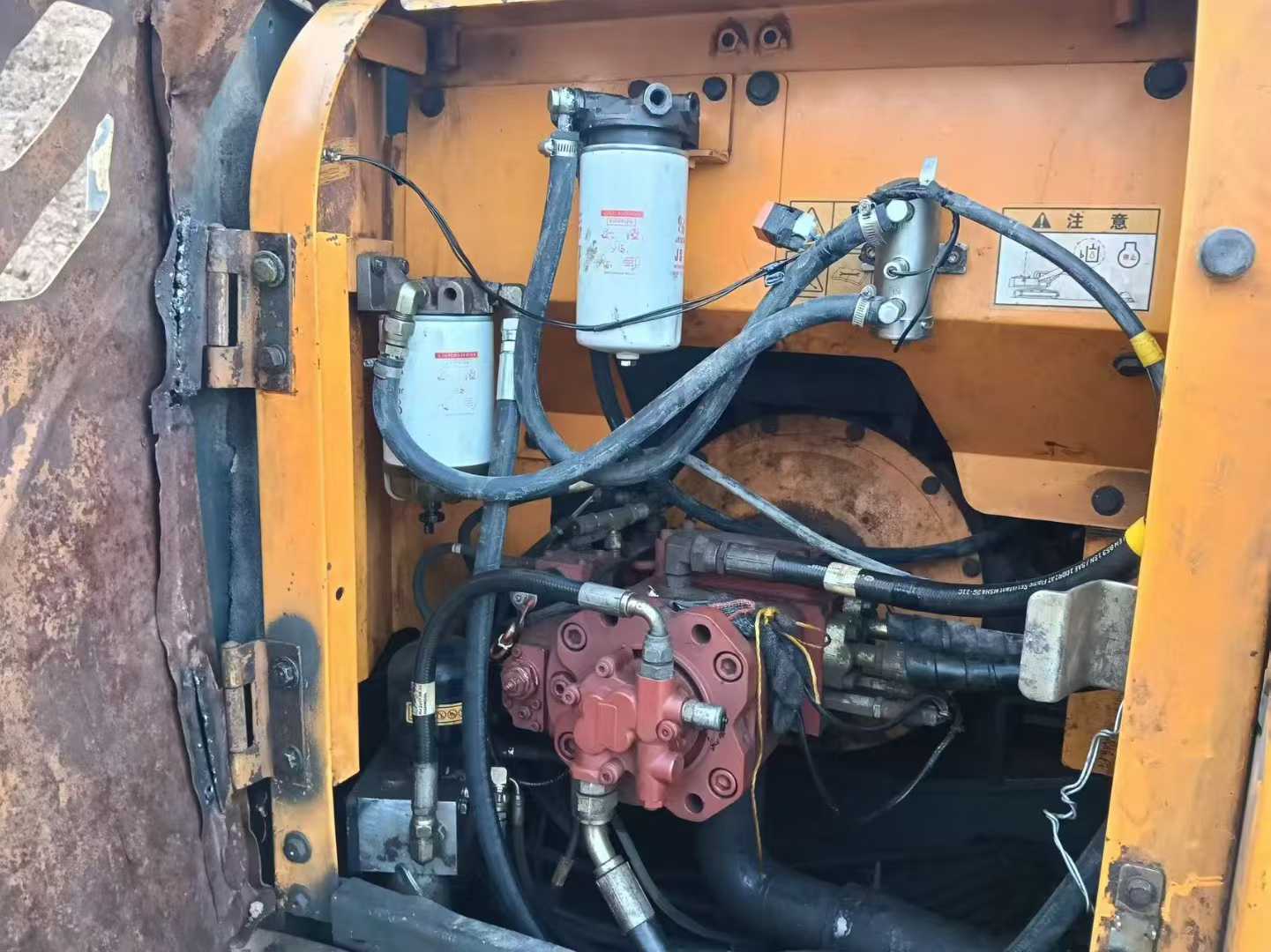 Used Hyundai R150WVSNPRO Excavator 2018 Model / 4