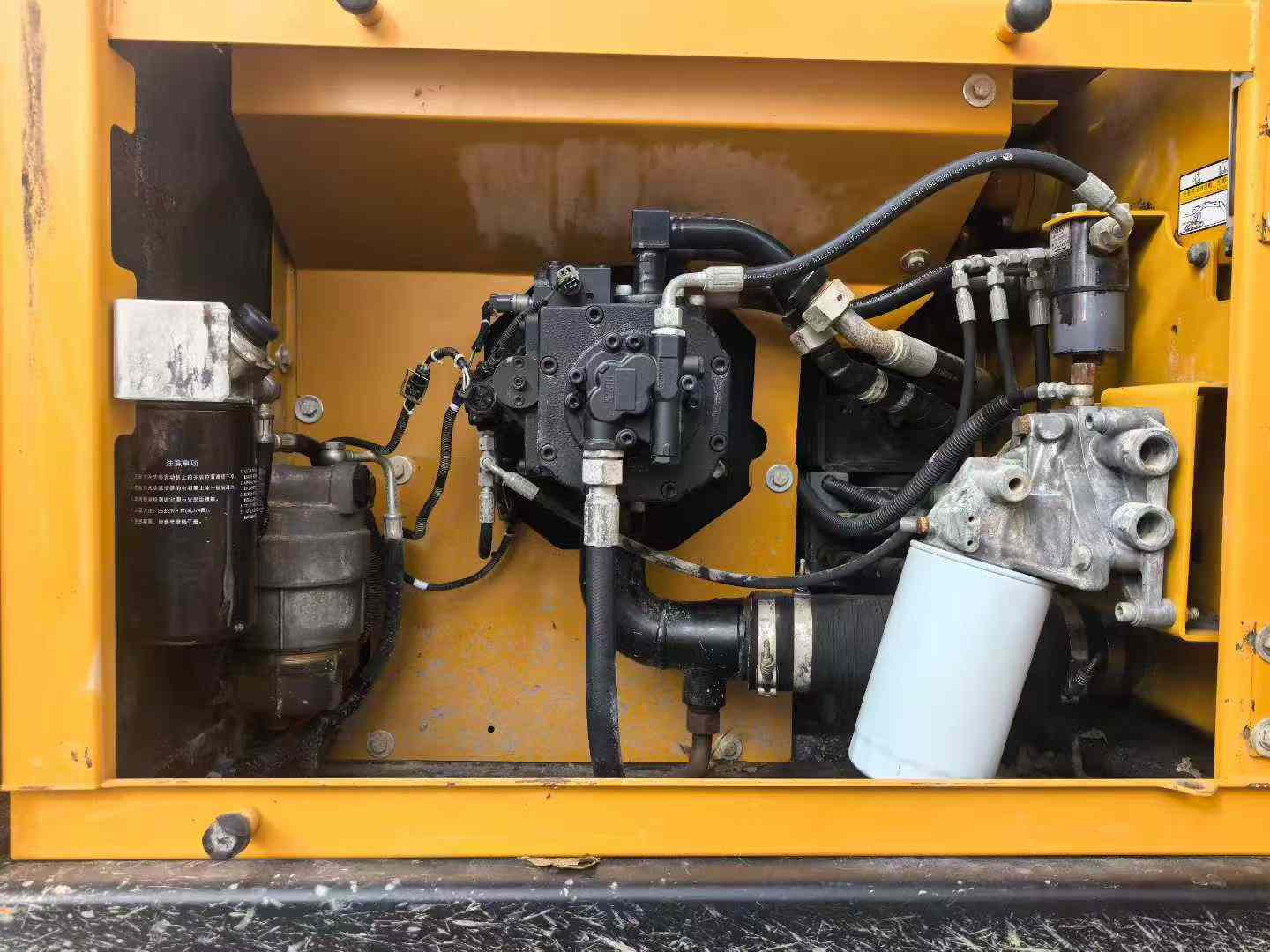 Used Sany SY200H Excavator 2019 Model / 8