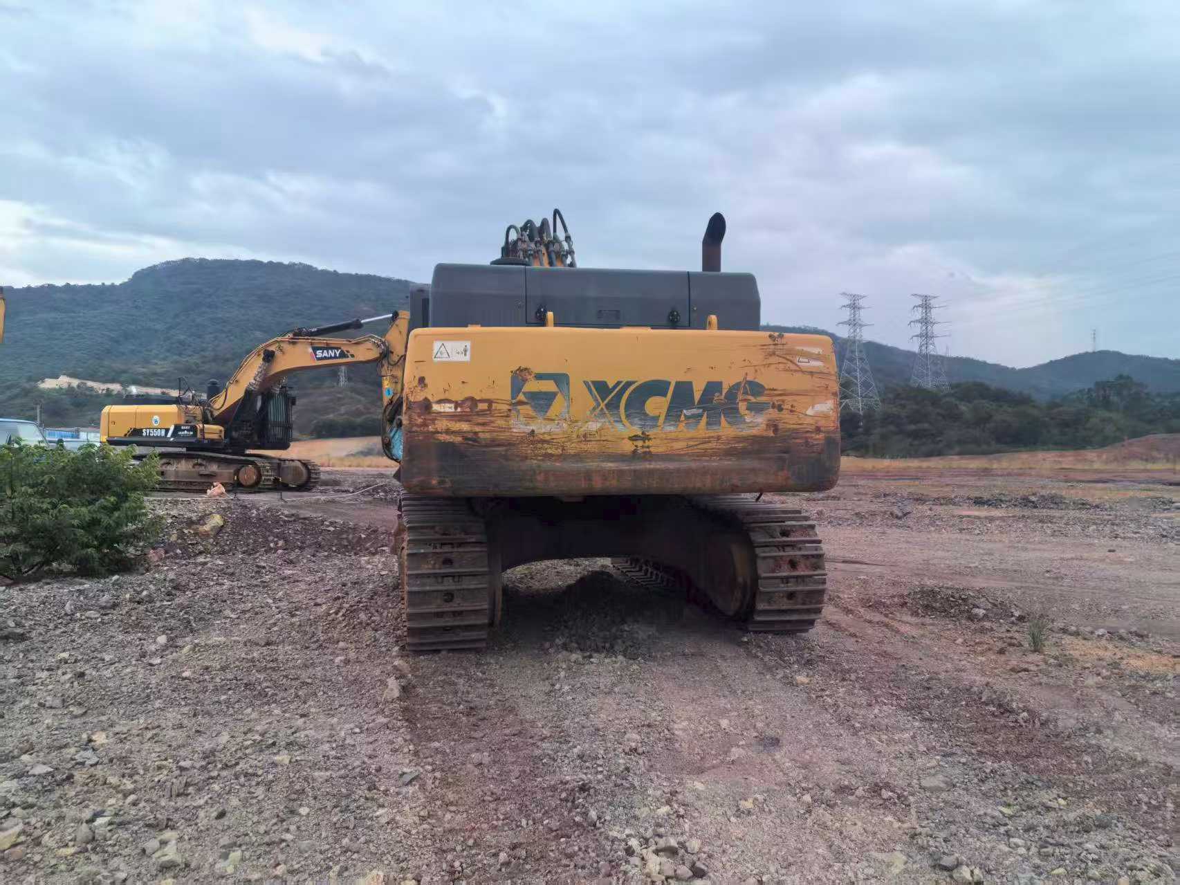 Used XCMG XE490KS Excavator 2020 Model / 3