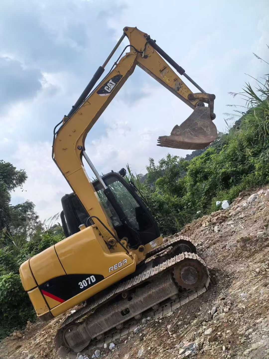 Used Caterpillar 307V2 Excavator 2016 Model / 5