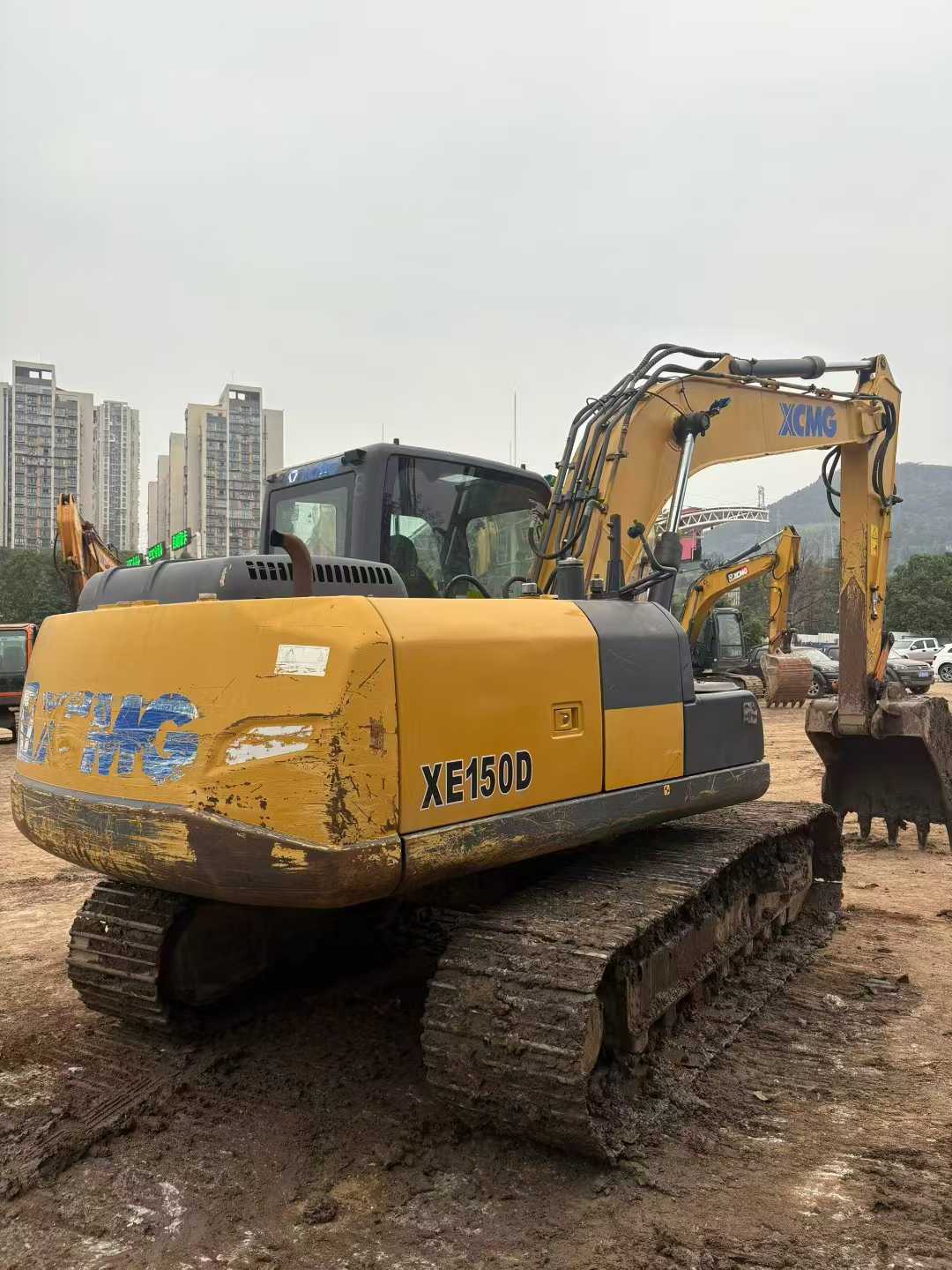 Used XCMG XE150 Excavator 2018 Model / 3