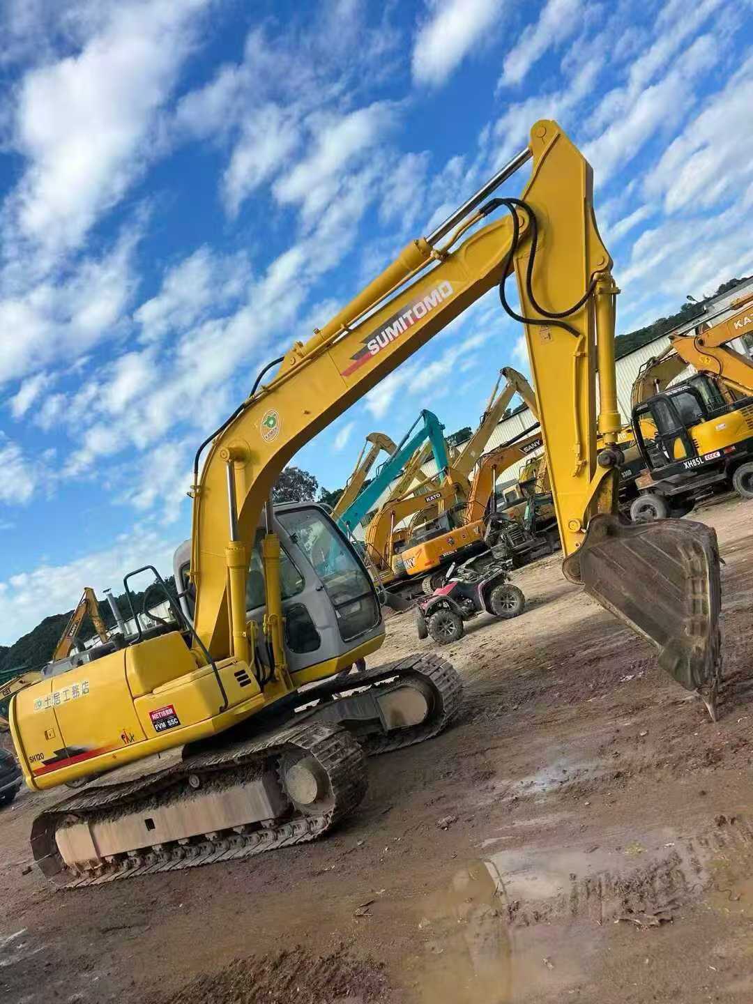 Used Sumitomo SH120-3 Excavator 2016 Model / 4