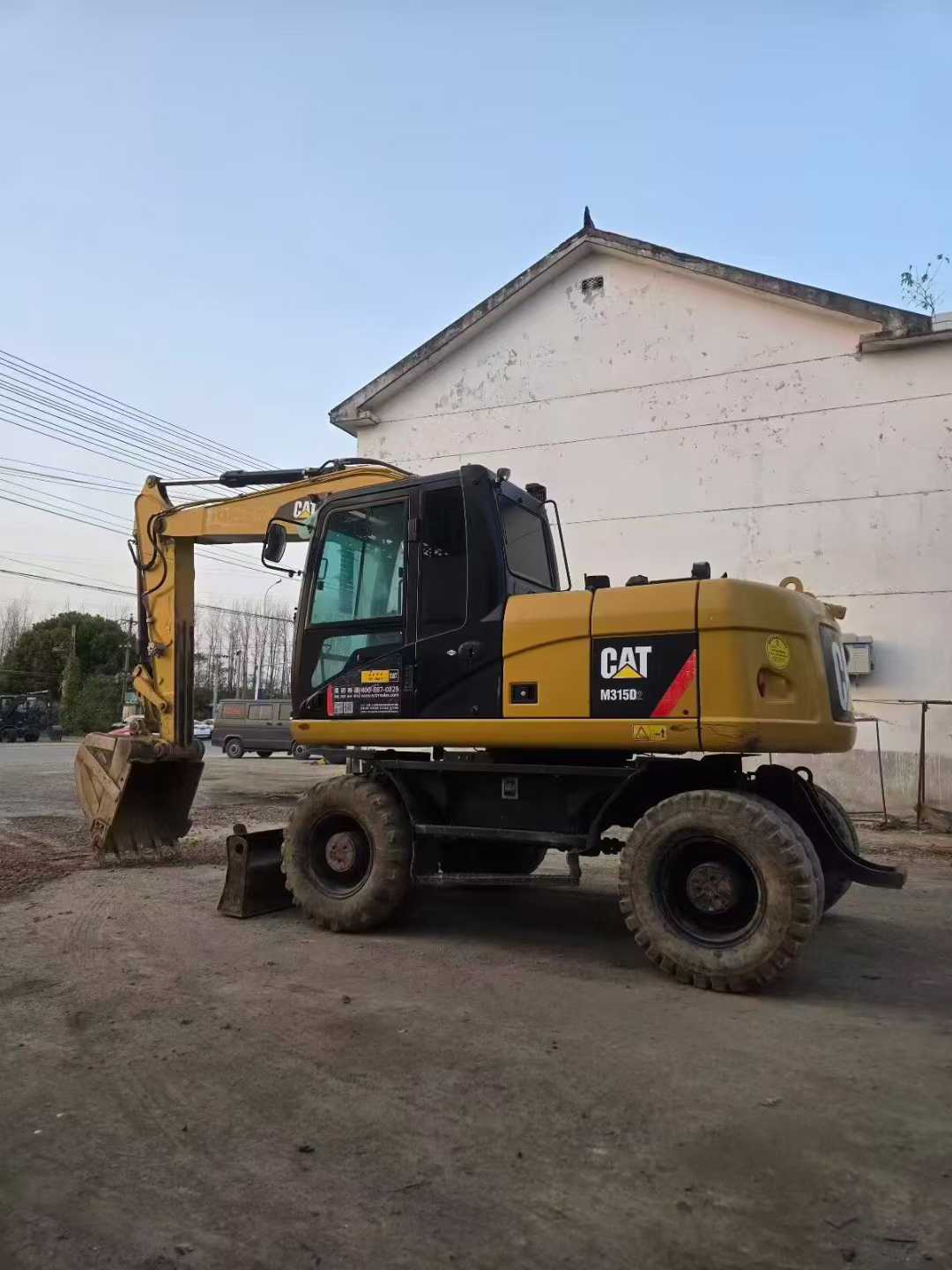 Used Caterpillar CT150-8 Excavator 2020 Model / 3