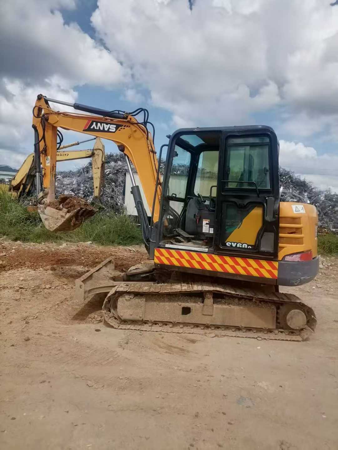 Used Sany SY60 Excavator 2016 Model / 2