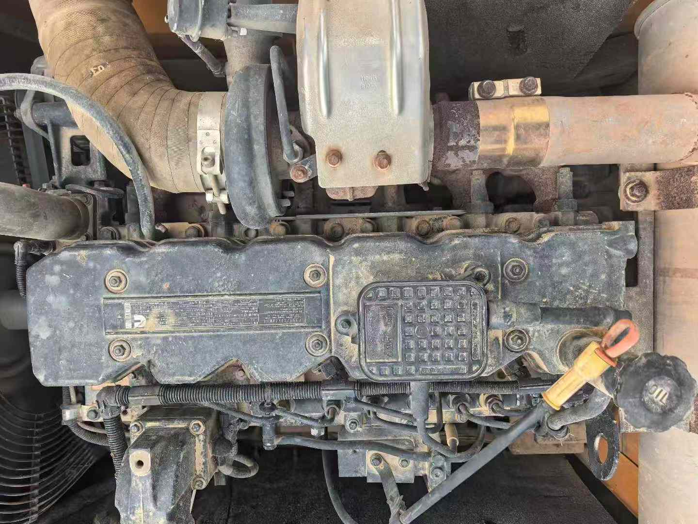 Used Hyundai R215VSN Excavator 2022 Model / 4