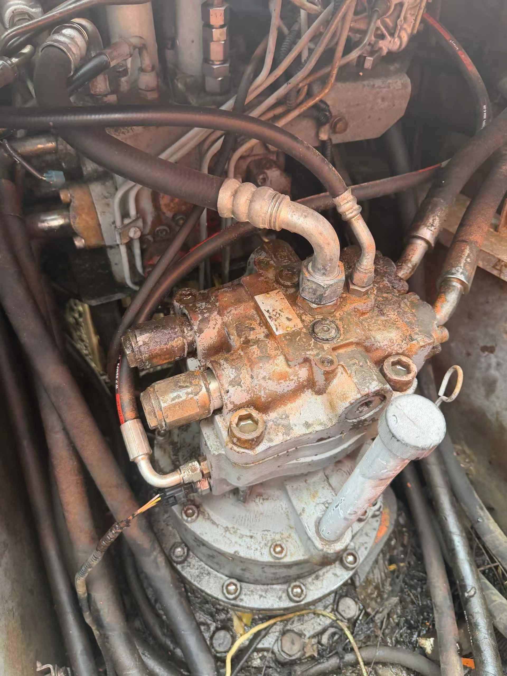 Used Hitachi ZAXIS200 Excavator 2016 Model / 5