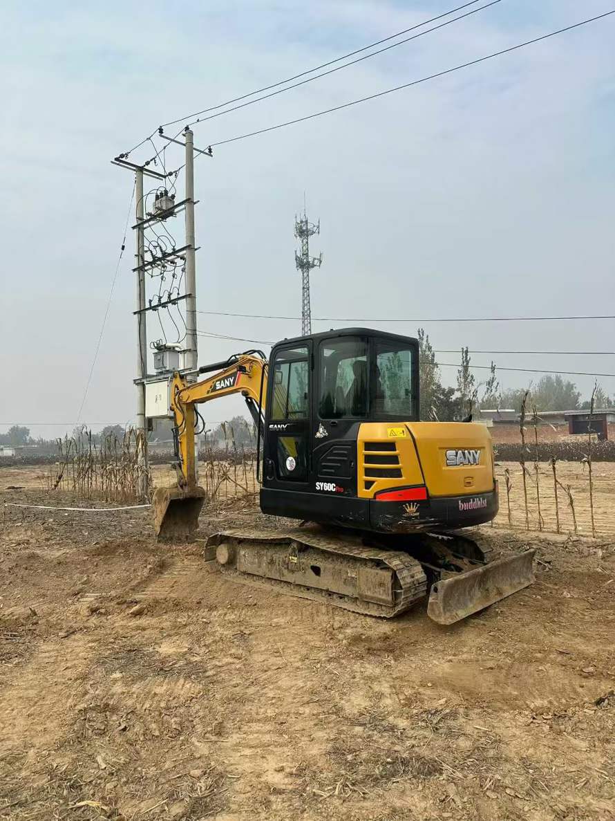 Used Sany SY60 Excavator 2016 Model / 2