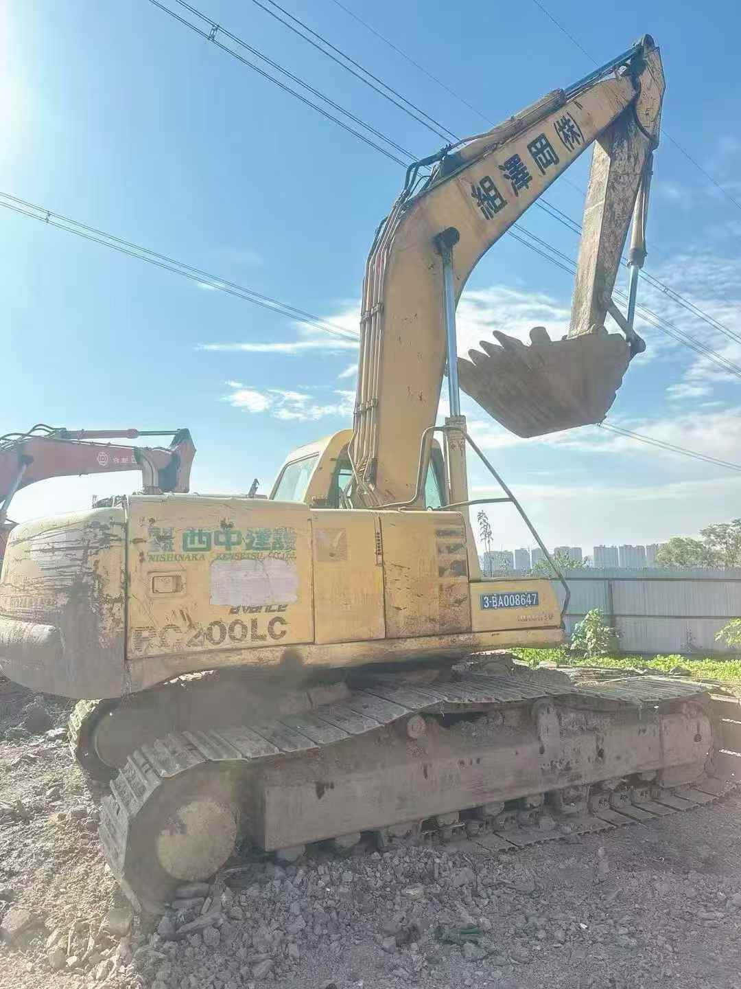 Used Komatsu PC200-6 Excavator 2016 Model / 3