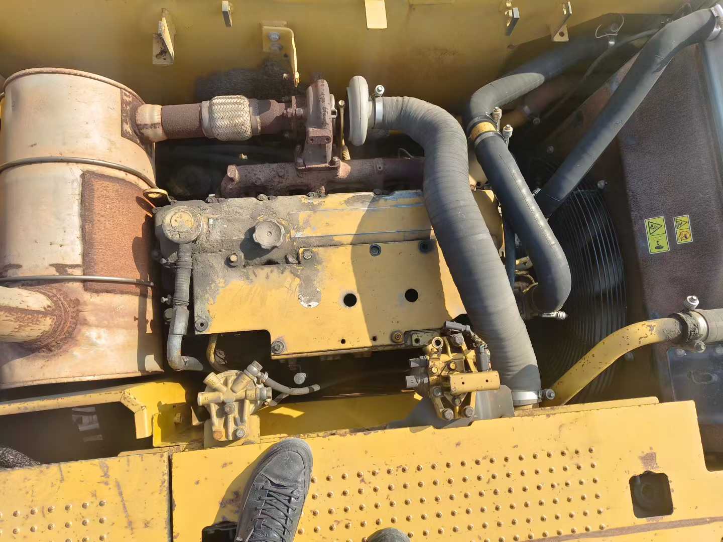 Buy Caterpillar 320D Used Excavator / 4 Used Caterpillar 320D Excavator 2009 Model / 4