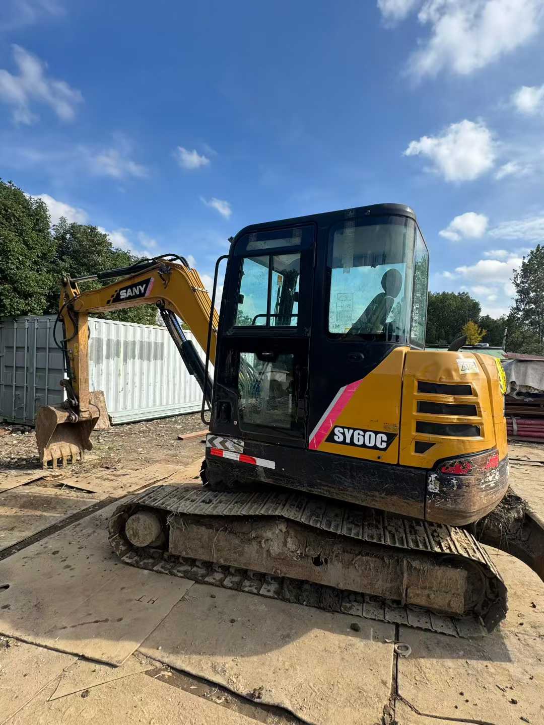 Used Sany SY60 Excavator 2020 Model / 4