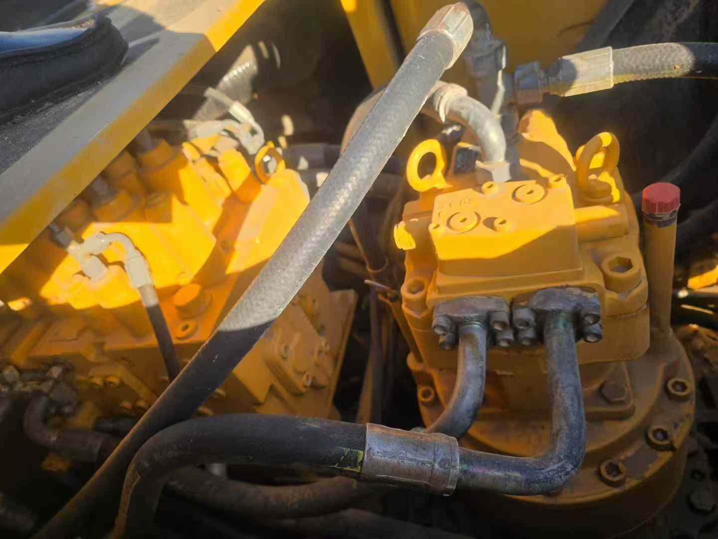 Used Sany SY215W Excavator 2015 Model / 3