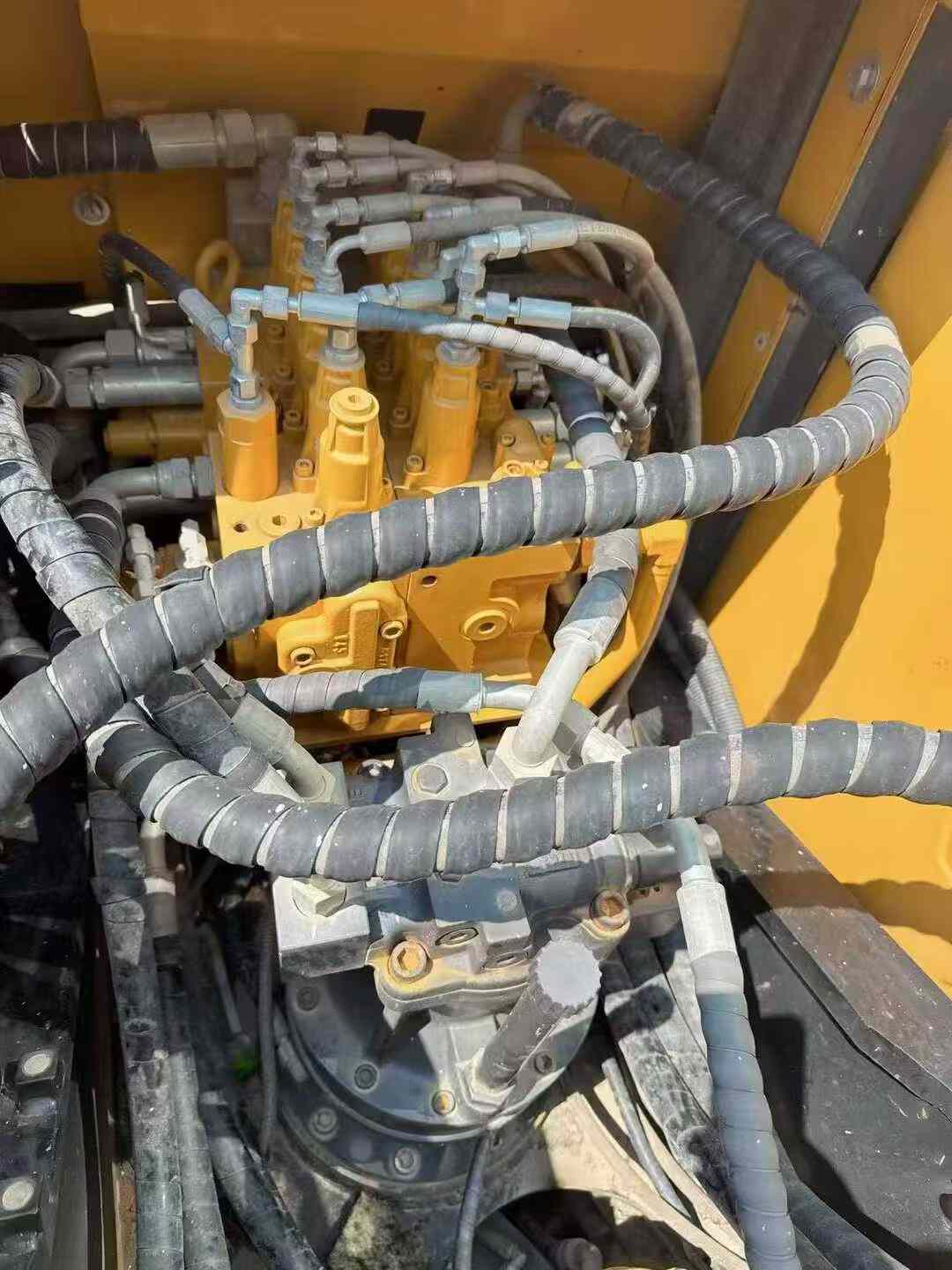 Used Sany SY125H Excavator 2021 Model / 5