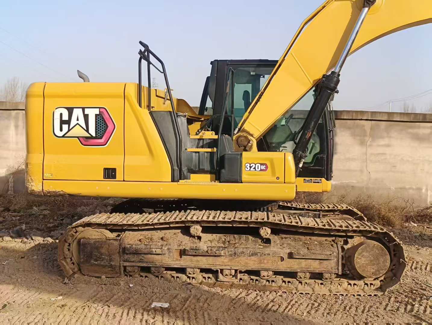 Used Caterpillar 320GC Excavator 2021 Model / 7