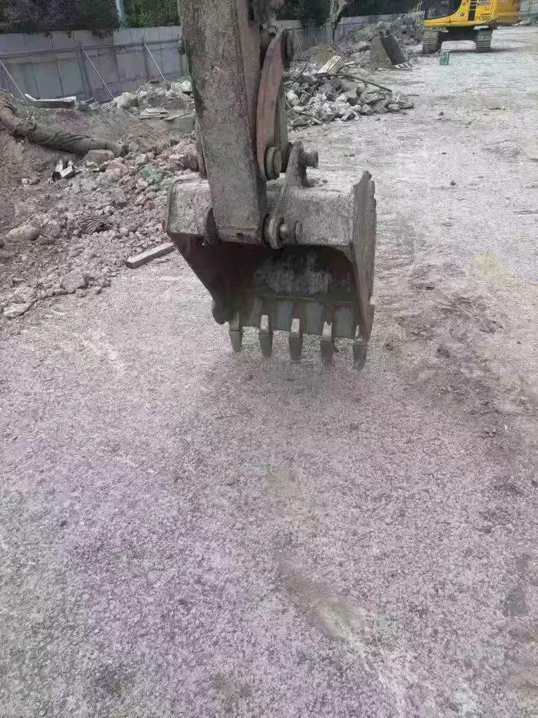 Used Hitachi ZX60 Excavator 2016 Model / 8