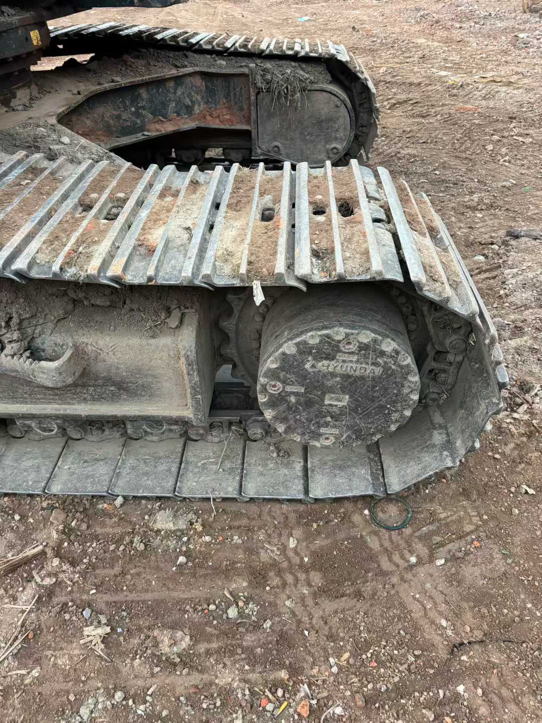 Used Hyundai R225LVS Excavator 2020 Model / 7