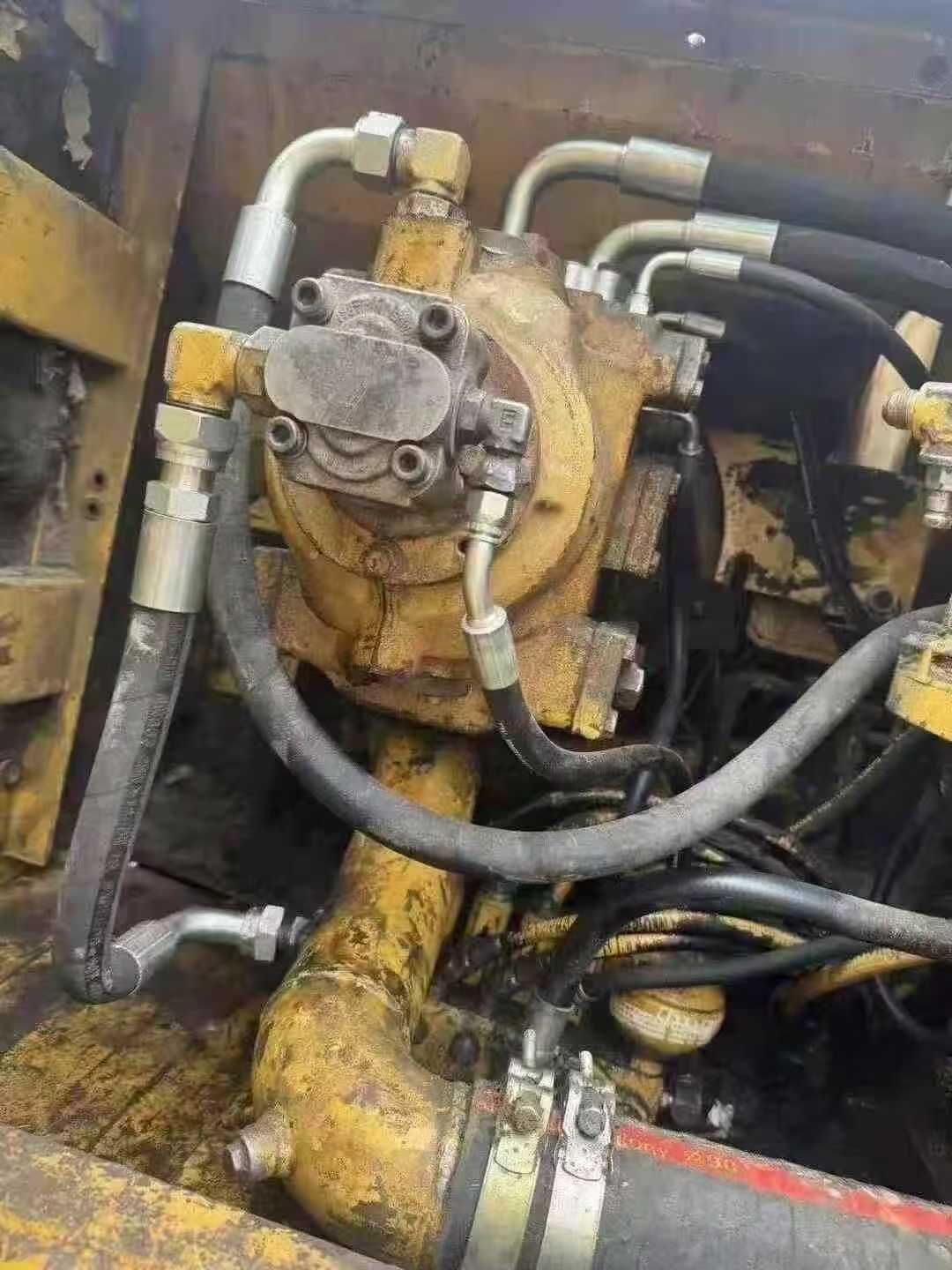 Used Caterpillar 320B Excavator 2016 Model / 7