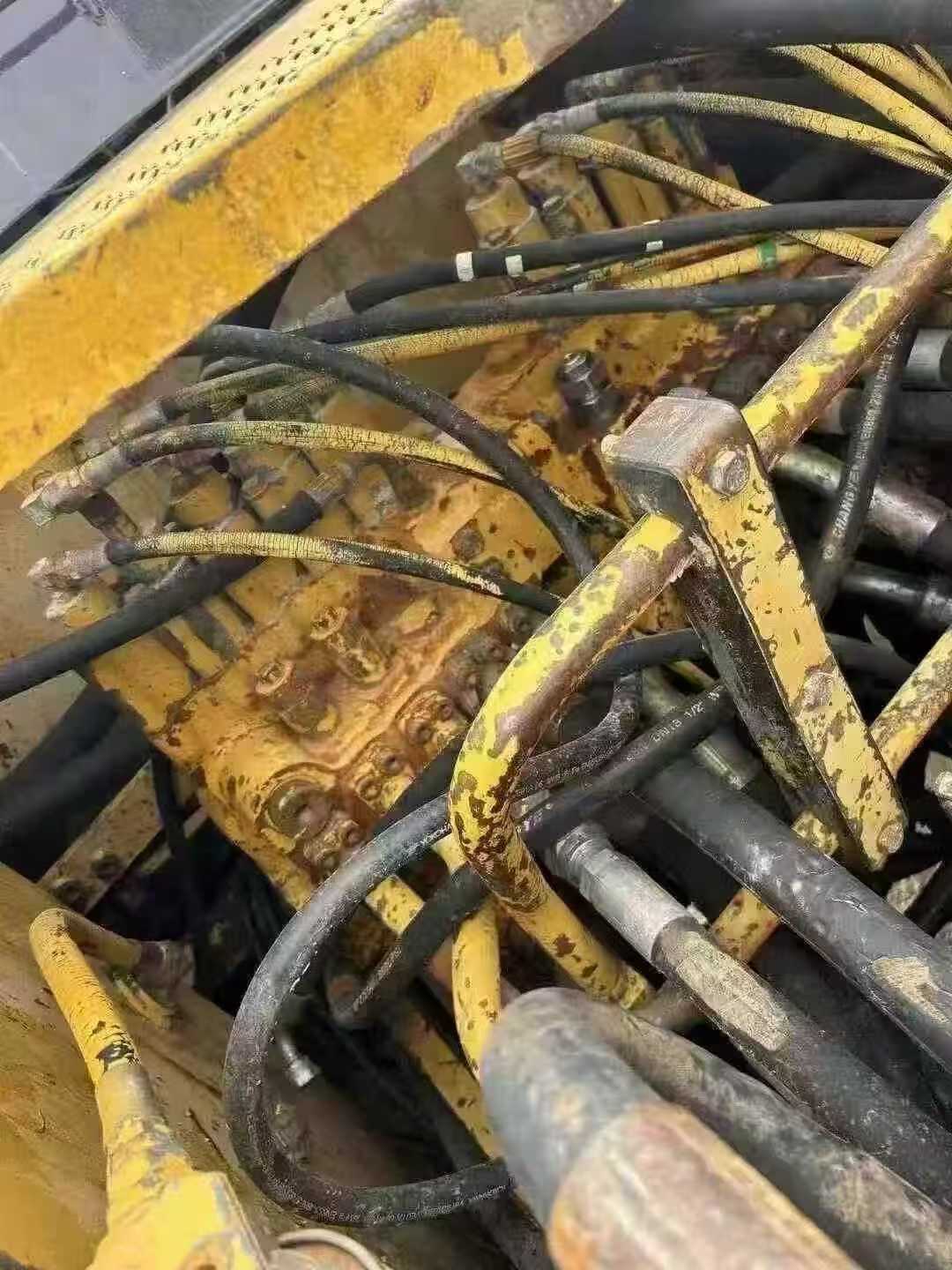 Used Caterpillar 320B Excavator 2016 Model / 6