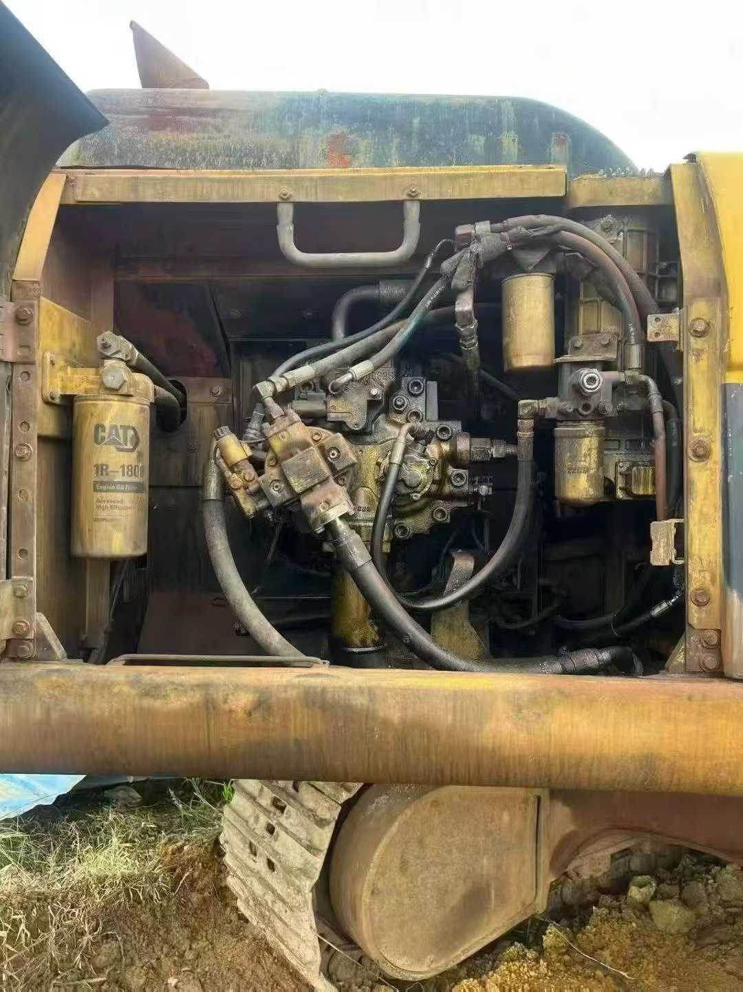 Used Caterpillar 336FLH Excavator 2011 Model / 4