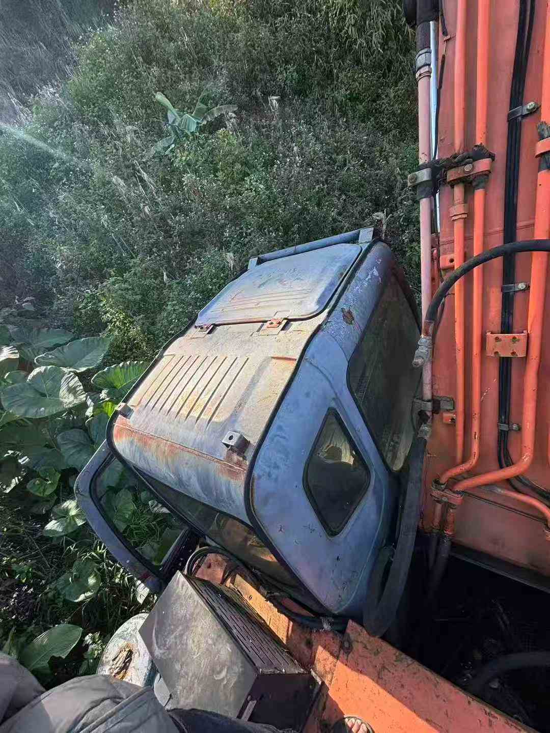 Used Hitachi EX210 Excavator 2016 Model / 8