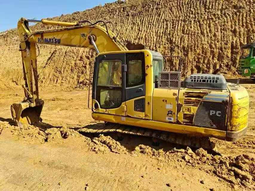 Used Komatsu PC200-8 Excavator 2016 Model / 3