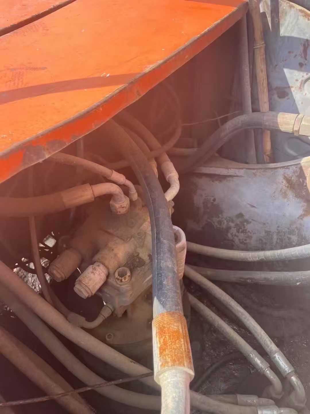 Used Hitachi ZAXIS200 Excavator 2016 Model / 6