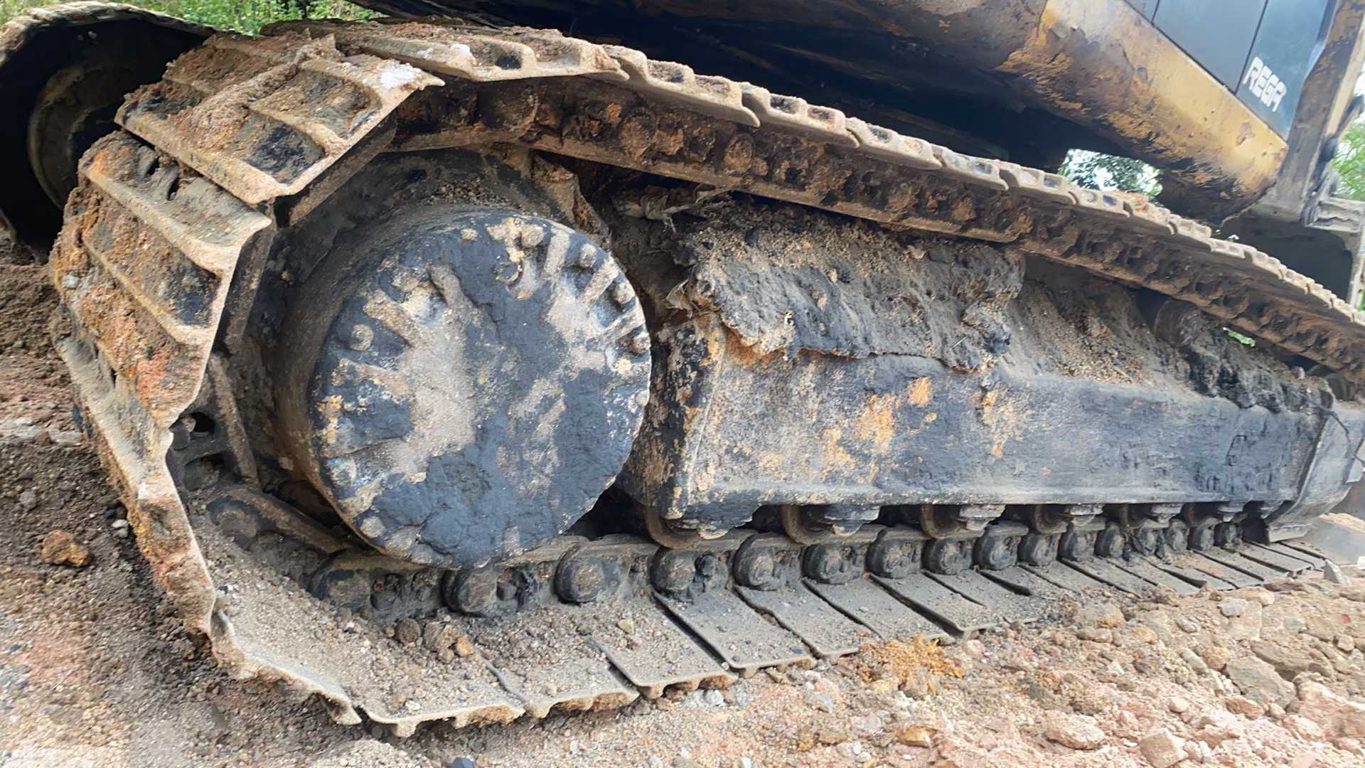 Used Caterpillar CT20 Excavator 2016 Model / 6