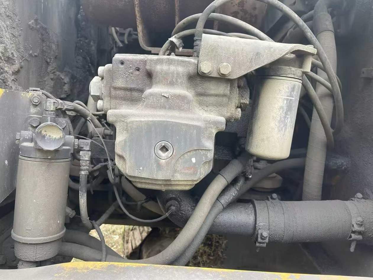 Used Komatsu PC200-8 Excavator 2010 Model / 2