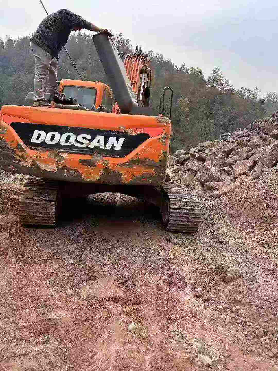 Used Doosan DX60-9 Excavator 2016 Model / 3